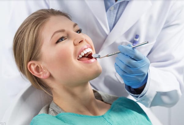 בדיקת שיניים שגרתית