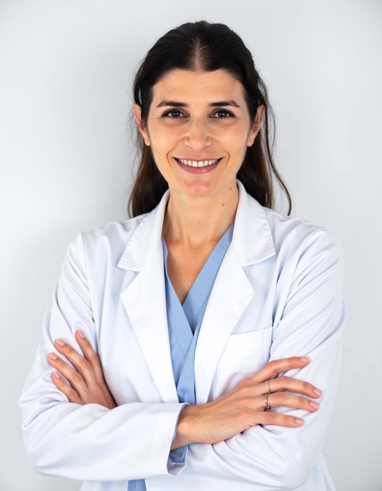 דר רומי אמסלם רופאת שיניים